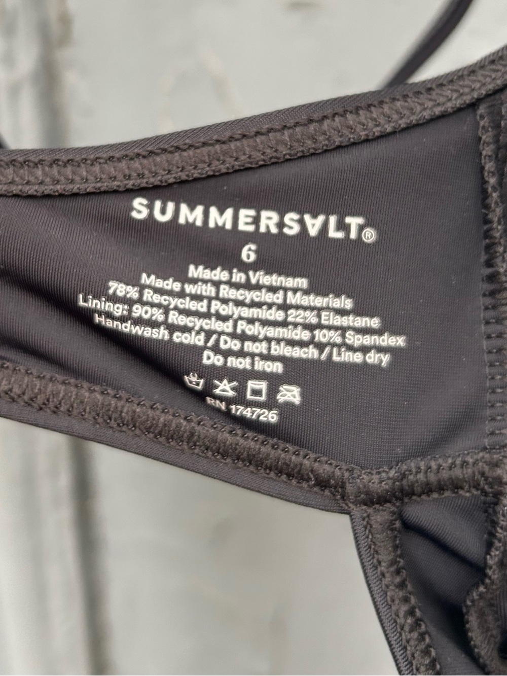 SUMMERSALT The Wave One Piece Swimsuit, size 6 - Picture 13 of 13